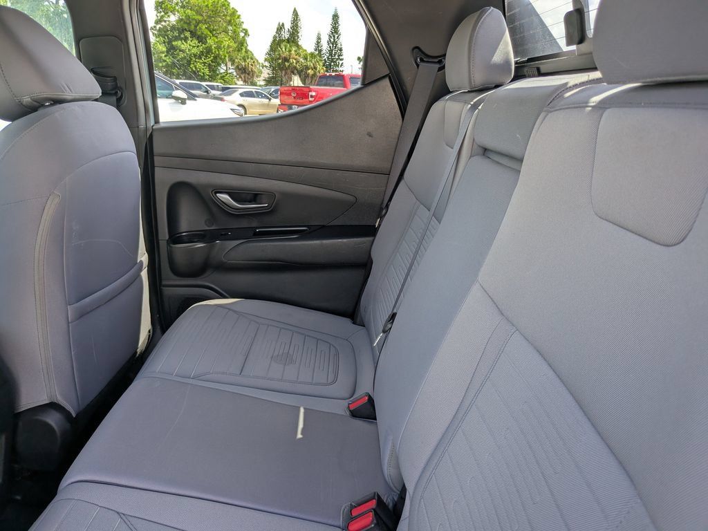 Used 2022 Hyundai Santa Cruz SEL Premium AWD/4WD image 18