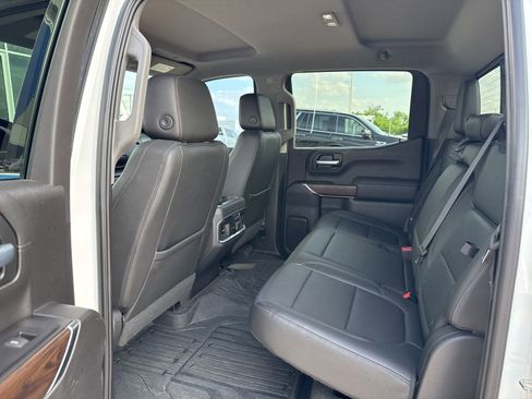 Used 2019 GMC Sierra 1500 SLT w/ SLT Premium Plus Package image 11