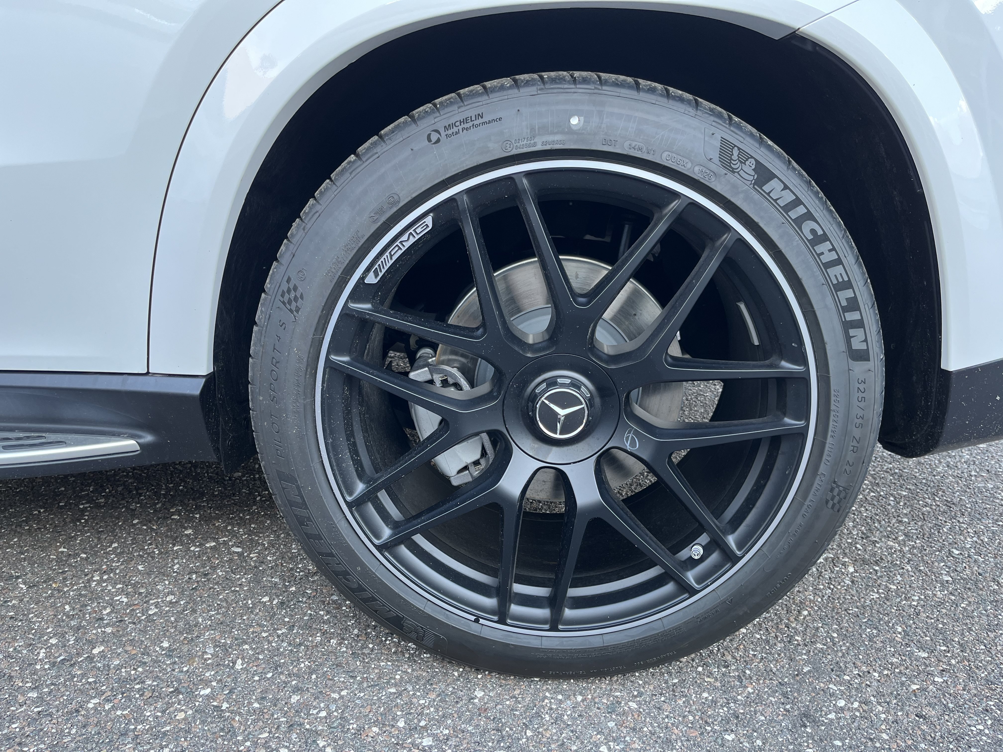 New 2026 Mercedes-Benz GLE 53 AMG 4MATIC Coupe image 11