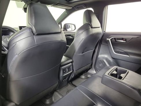 Used 2020 Toyota RAV4 XSE AWD/4WD image 11