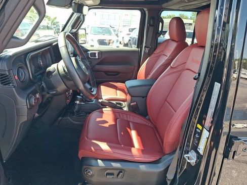 Certified 2024 Jeep Wrangler Unlimited Rubicon 392 AWD/4WD image 19