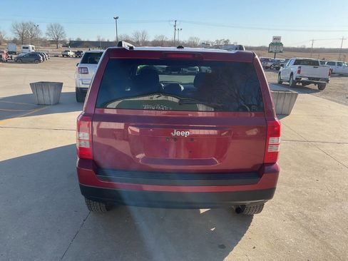 Used 2017 Jeep Patriot Sport w/ Power Value Group image 8