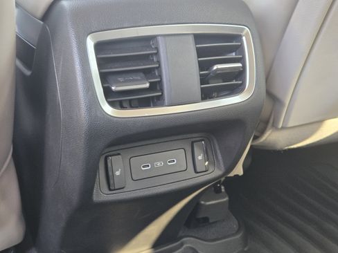 Certified 2025 Acura RDX SH-AWD w/ Advance Package image 38