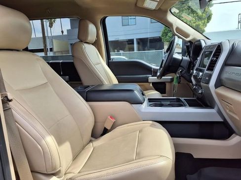 Used 2019 Ford F250 4x4 Crew Cab Super Duty image 29