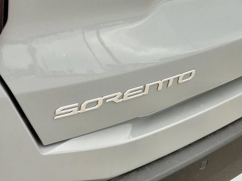 New 2026 Kia Sorento S w/ S Panoramic Sunroof Package FWD image 6