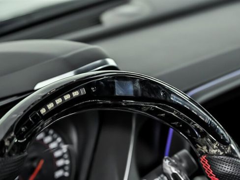 Used 2021 Chevrolet Camaro ZL1 RWD image 22