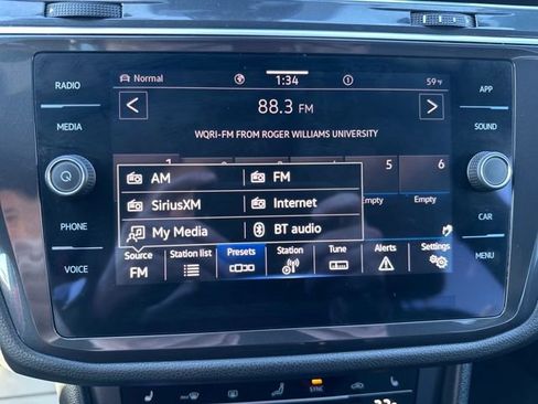 Certified 2024 Volkswagen Tiguan SE R-Line image 23