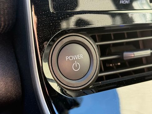 Certified 2025 Subaru Solterra Premium image 13