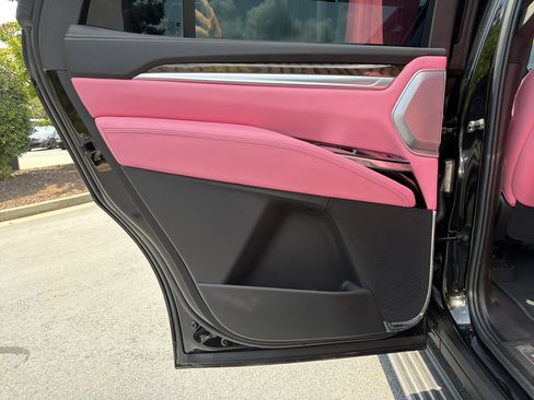 Used 2026 Cadillac Escalade Platinum Sport w/ LPO, Floor Liner Package AWD/4WD image 94
