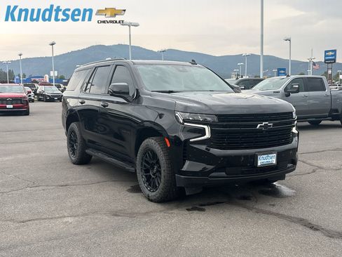 Used 2023 Chevrolet Tahoe RST w/ Sport Performance Package AWD/4WD image 8