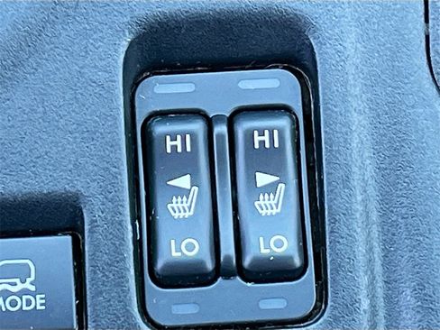 Used 2019 Subaru Crosstrek 2.0i Premium w/ Eyesight System image 19