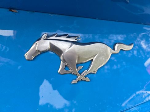 Used 2025 Ford Mustang Premium RWD image 4
