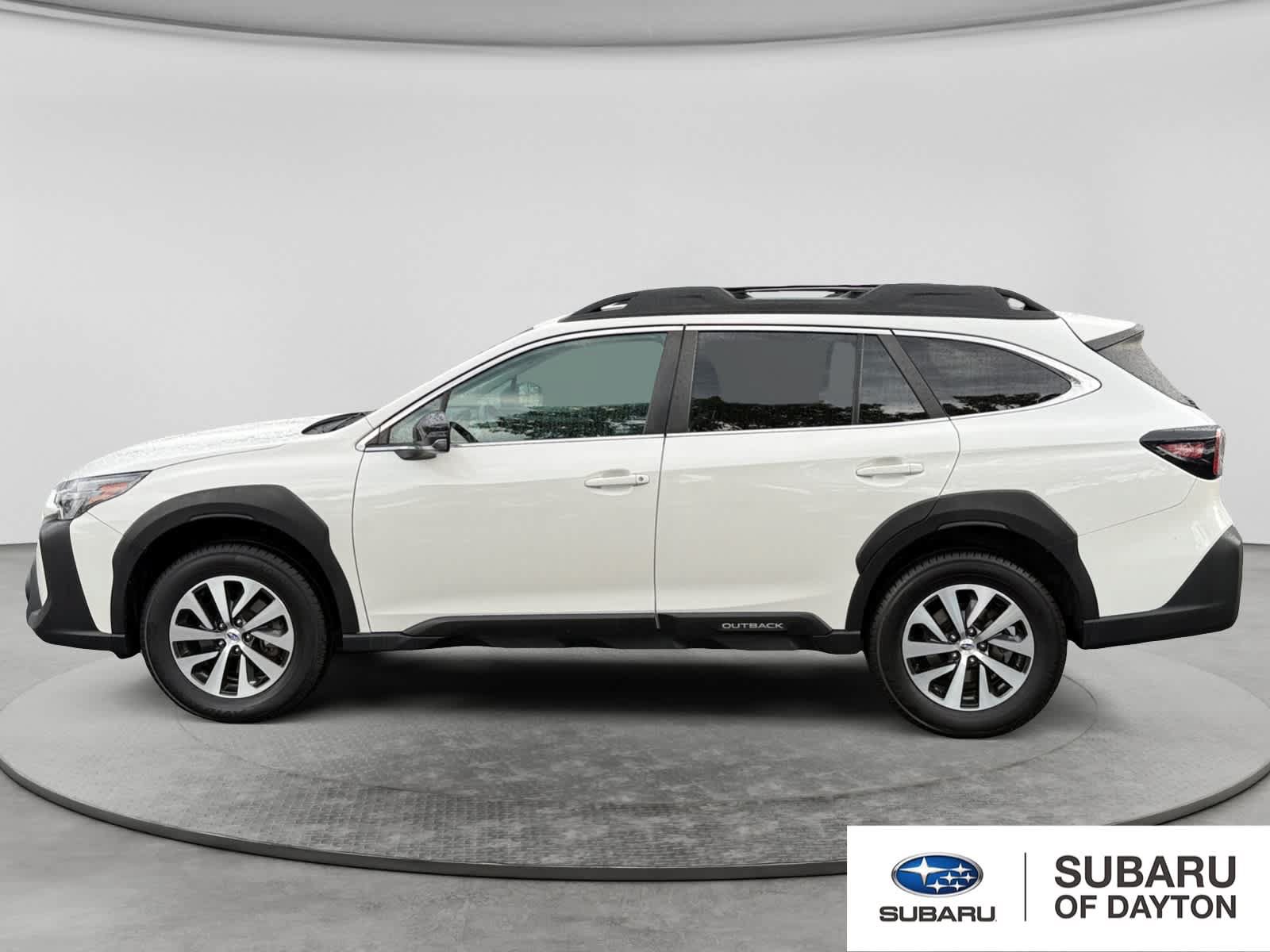 Used 2024 Subaru Outback Premium AWD/4WD image 8