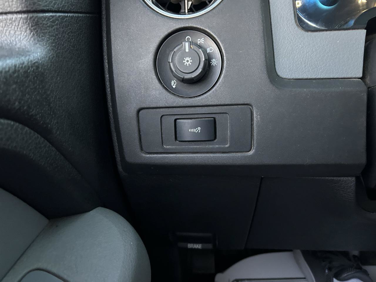Used 2014 Ford F150 XLT AWD/4WD image 25
