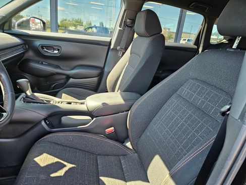 Used 2024 Honda HR-V Sport image 18
