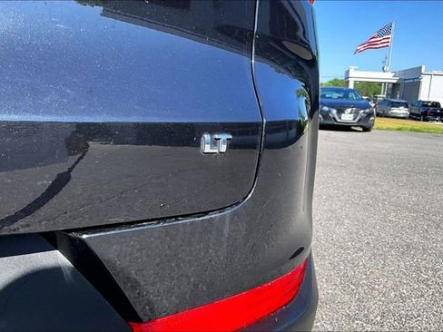 Used 2023 Chevrolet TrailBlazer LT AWD/4WD image 23