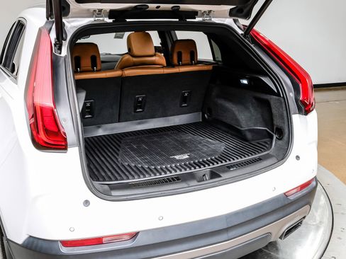 Used 2020 Cadillac XT4 Premium Luxury w/ Enhanced Visibility Package image 57