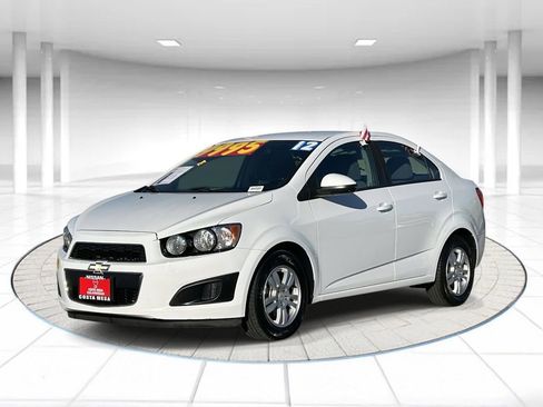 Used 2012 Chevrolet Sonic LS image 1