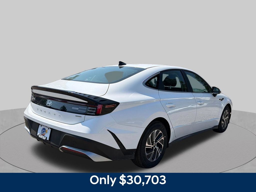 New 2026 Hyundai Sonata Blue FWD image 5
