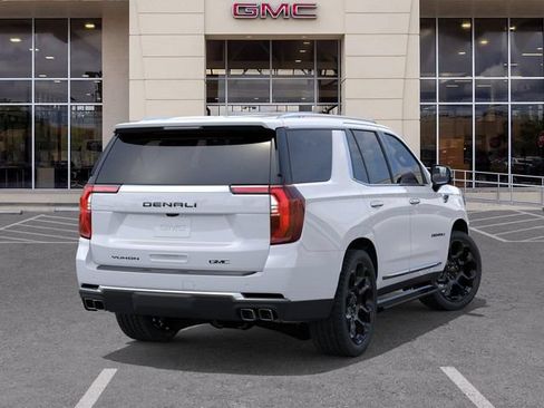 New 2026 GMC Yukon Denali w/ Denali Reserve Package AWD/4WD image 4