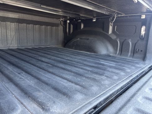 Used 2019 RAM 1500 Limited AWD/4WD image 11