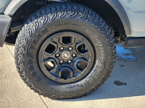 Used 2022 Ford Bronco Wildtrak AWD/4WD image 21