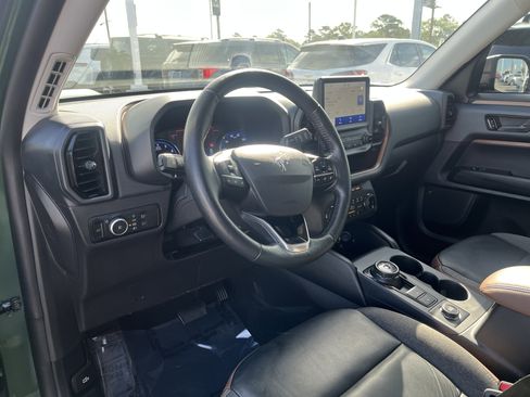 Used 2023 Ford Bronco Sport Outer Banks w/ Tech Package AWD/4WD image 13