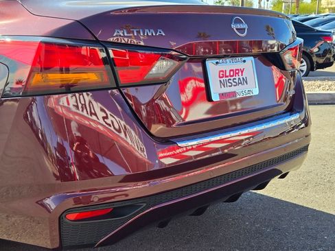 Certified 2023 Nissan Altima 2.5 SV image 9