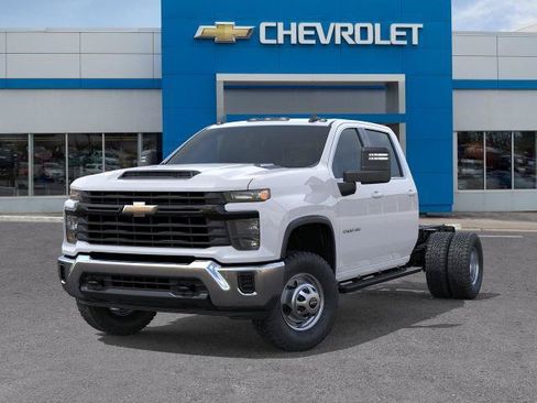 New 2026 Chevrolet Silverado 3500 W/T w/ WT Convenience Package AWD/4WD image 6