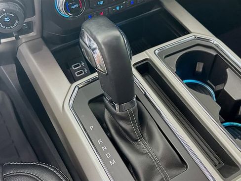 Used 2019 Ford F150 Lariat w/ Equipment Group 502A Luxury image 20