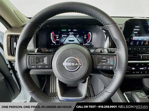 New 2025 Nissan Pathfinder Platinum w/ Cargo Package image 11