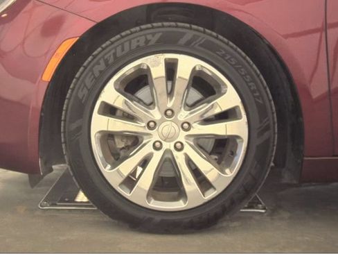 Used 2015 Chrysler 200 Limited w/ Convenience Group FWD image 23