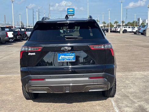 Used 2026 Chevrolet Equinox ACTIV w/ Convenience Package III FWD image 11