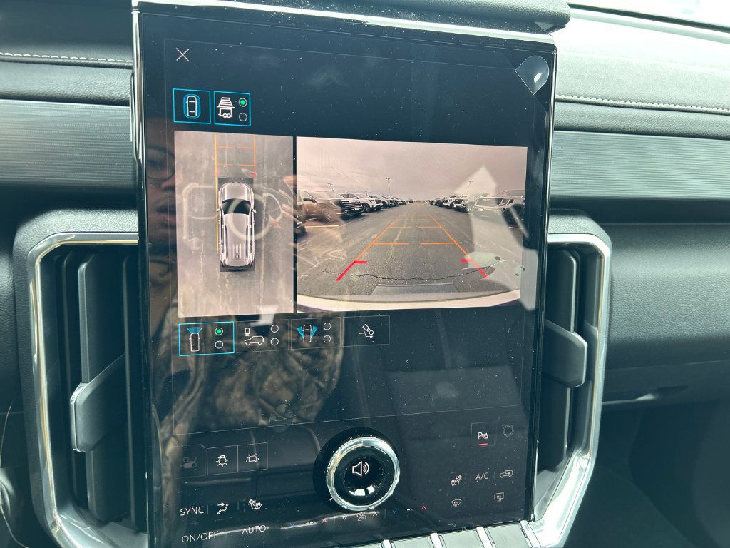 New 2026 GMC Acadia Elevation FWD image 28