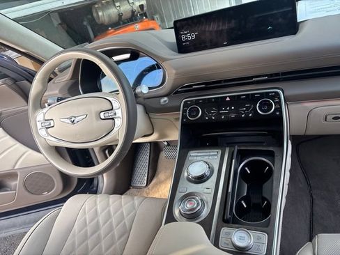 Used 2024 Genesis GV80 3.5T w/ Prestige Package AWD/4WD image 12