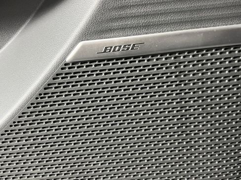 Used 2025 Hyundai Santa Fe Limited image 17