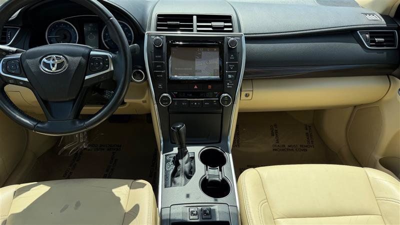 Used 2015 Toyota Camry XLE FWD image 36