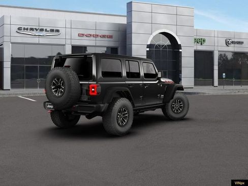 New 2026 Jeep Wrangler Unlimited Rubicon w/ Xtreme 35 Tire Package AWD/4WD image 7