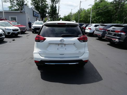Used 2019 Nissan Rogue SL AWD/4WD image 4