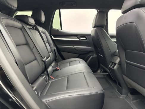 New 2027 GMC Terrain Elevation w/ Elevation Premium Package FWD image 34