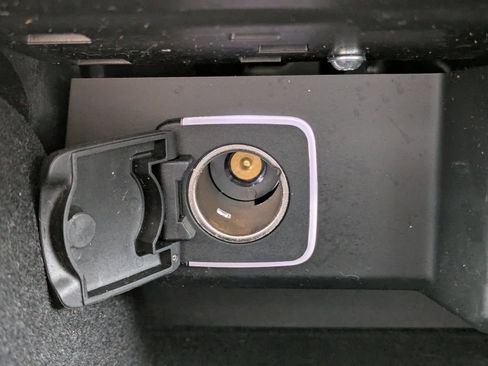 Used 2024 Jeep Wagoneer Series II w/ Premium Group I image 34