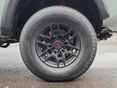 Used 2021 Toyota Tacoma TRD Pro image 5