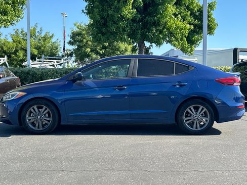 Used 2018 Hyundai Elantra SEL FWD image 7