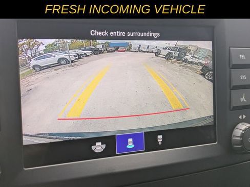 Used 2023 Mercedes-Benz Metris Passenger image 17