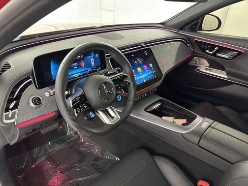 Certified 2025 Mercedes-Benz E 53 AMG e 4MATIC Sedan image 4