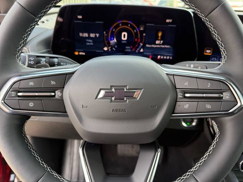 New 2026 Chevrolet Traverse LT w/ Midnight/Sport Edition FWD image 22