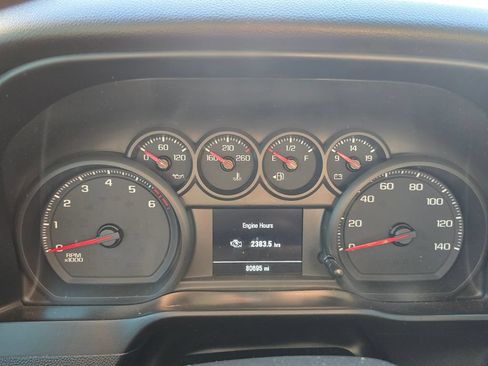 Used 2019 Chevrolet Silverado 1500 Custom Trail Boss w/ Custom Convenience Package AWD/4WD image 21