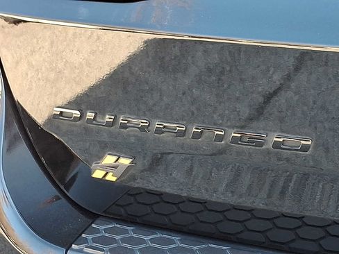 Used 2023 Dodge Durango R/T w/ Hemi Orange Plus Package image 35