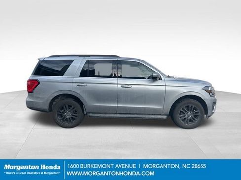 Used 2024 Ford Expedition XLT image 10