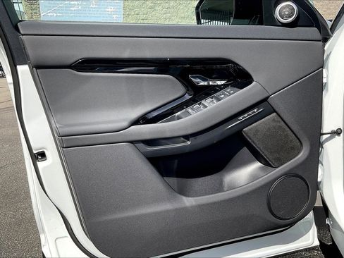 New 2026 Land Rover Range Rover Evoque S AWD/4WD image 12
